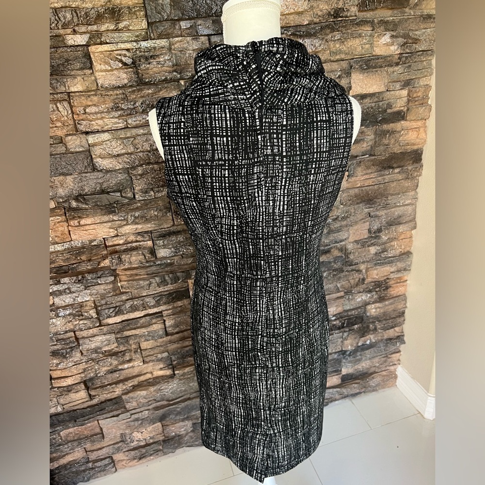 Willi Smith Black and White Sheath Dress with Cowl Neck - Picture 2 of 12